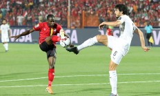 九游娱乐网站-非洲足球比赛中球员们的精彩表现