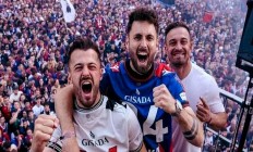 九游娱乐亚洲官网-欧冠传统劲旅球星快要离队，引发争议