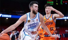 九游娱乐中国官网-包含激烈对抗：球队对手实力不容小觑的词条