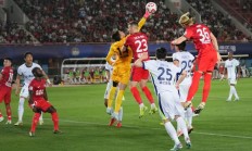 九游娱乐娱乐-新的一轮比赛引发球迷期待，场上对决激烈的简单介绍