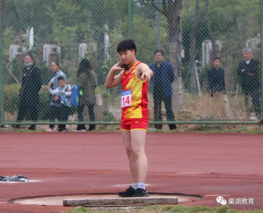 关于风起云涌！顶尖运动员斗志昂扬冲向胜利的信息