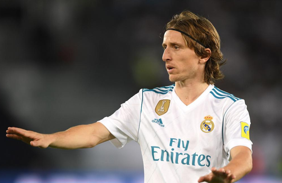 皇马遭遇三连败，积分榜排名继续下滑的简单介绍