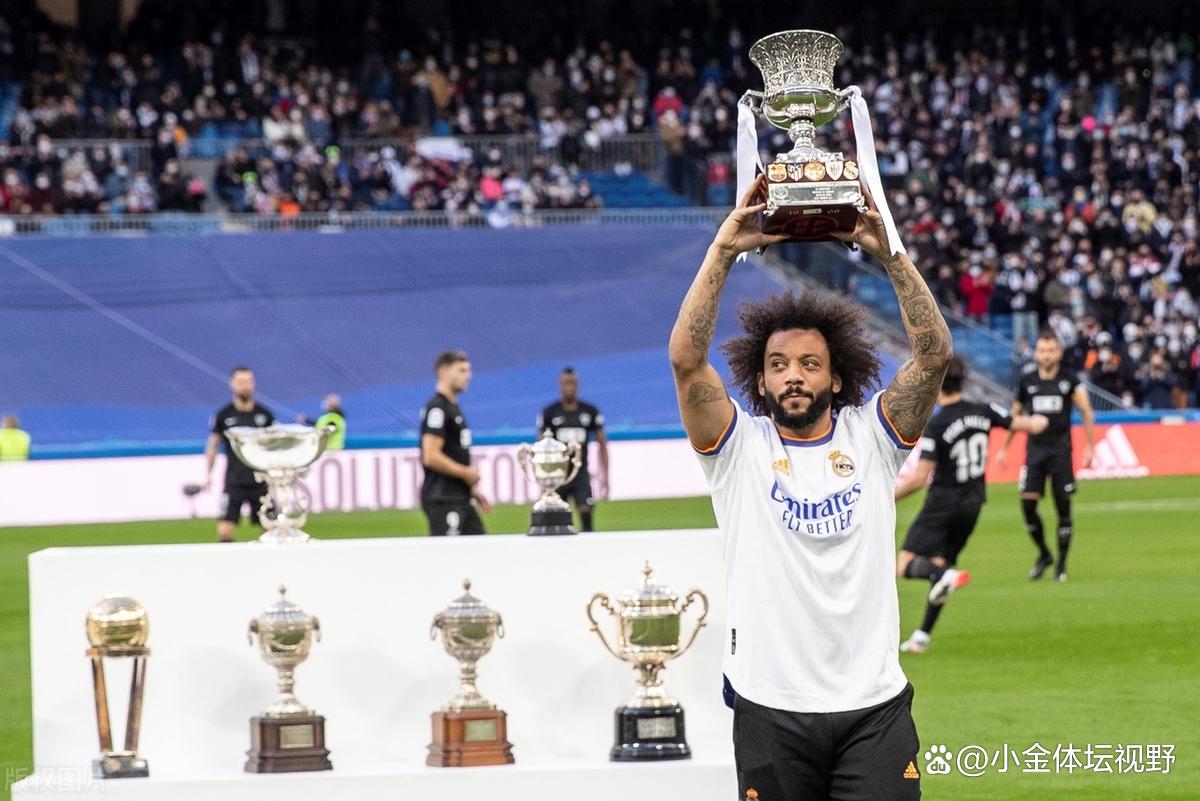 巴西传奇球星宣布退役，结束辉煌职业生涯