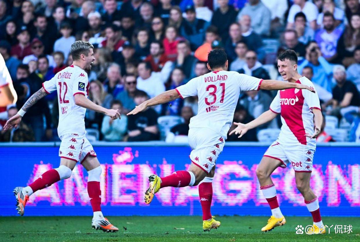 里昂客场不敌摩纳哥，遗憾失利需总结提升的简单介绍