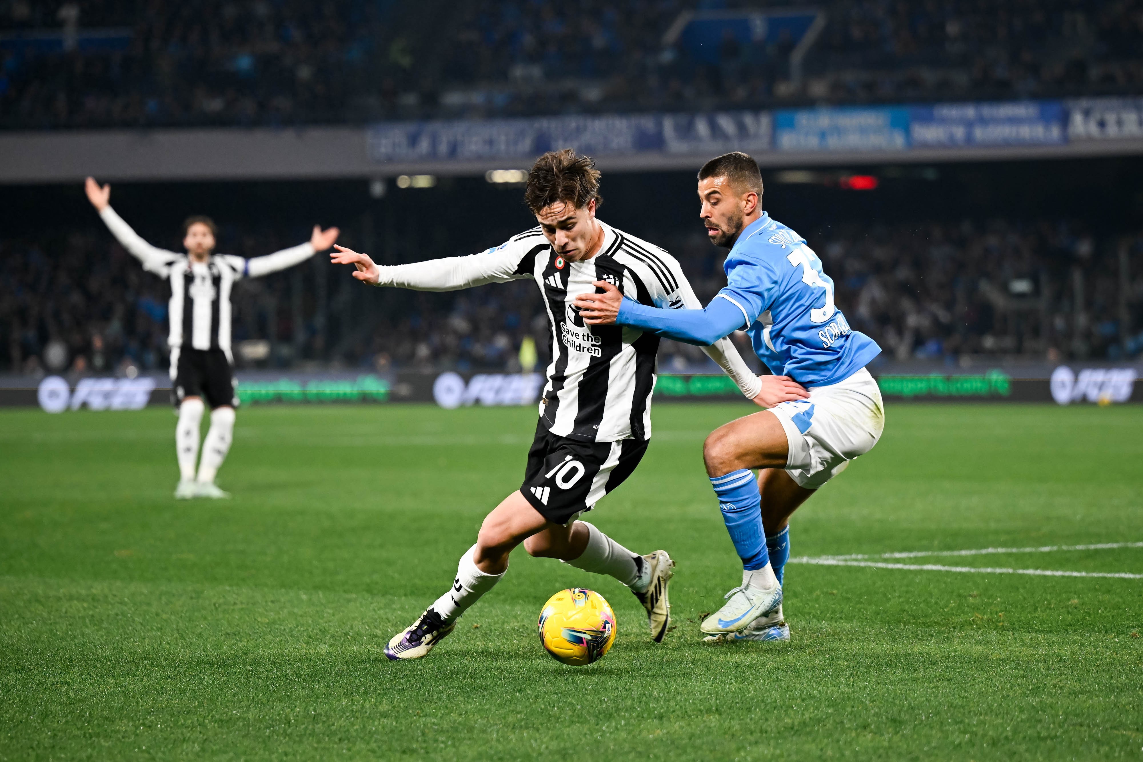 巴黎圣日耳曼逆袭，尤文图斯落败