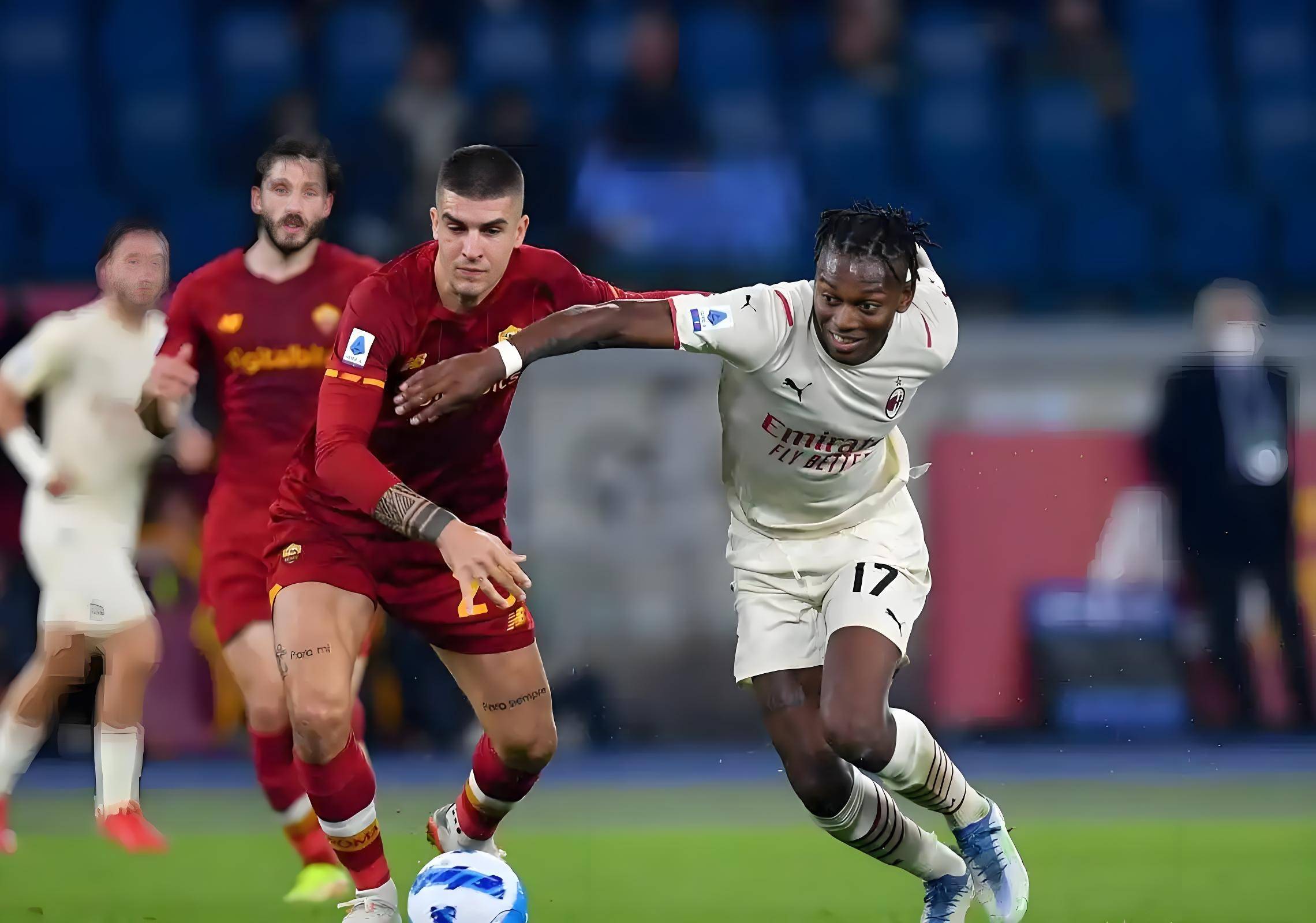 巴塞罗那挑战波尔图，双方实力对比将是焦点