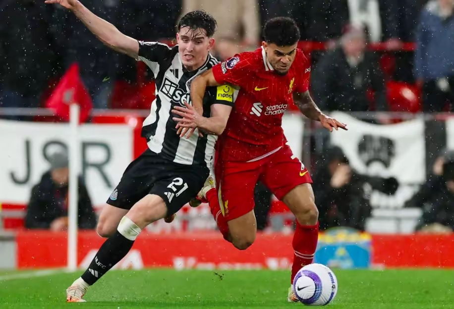 包含利物浦痛失逆转，四强梦碎的词条