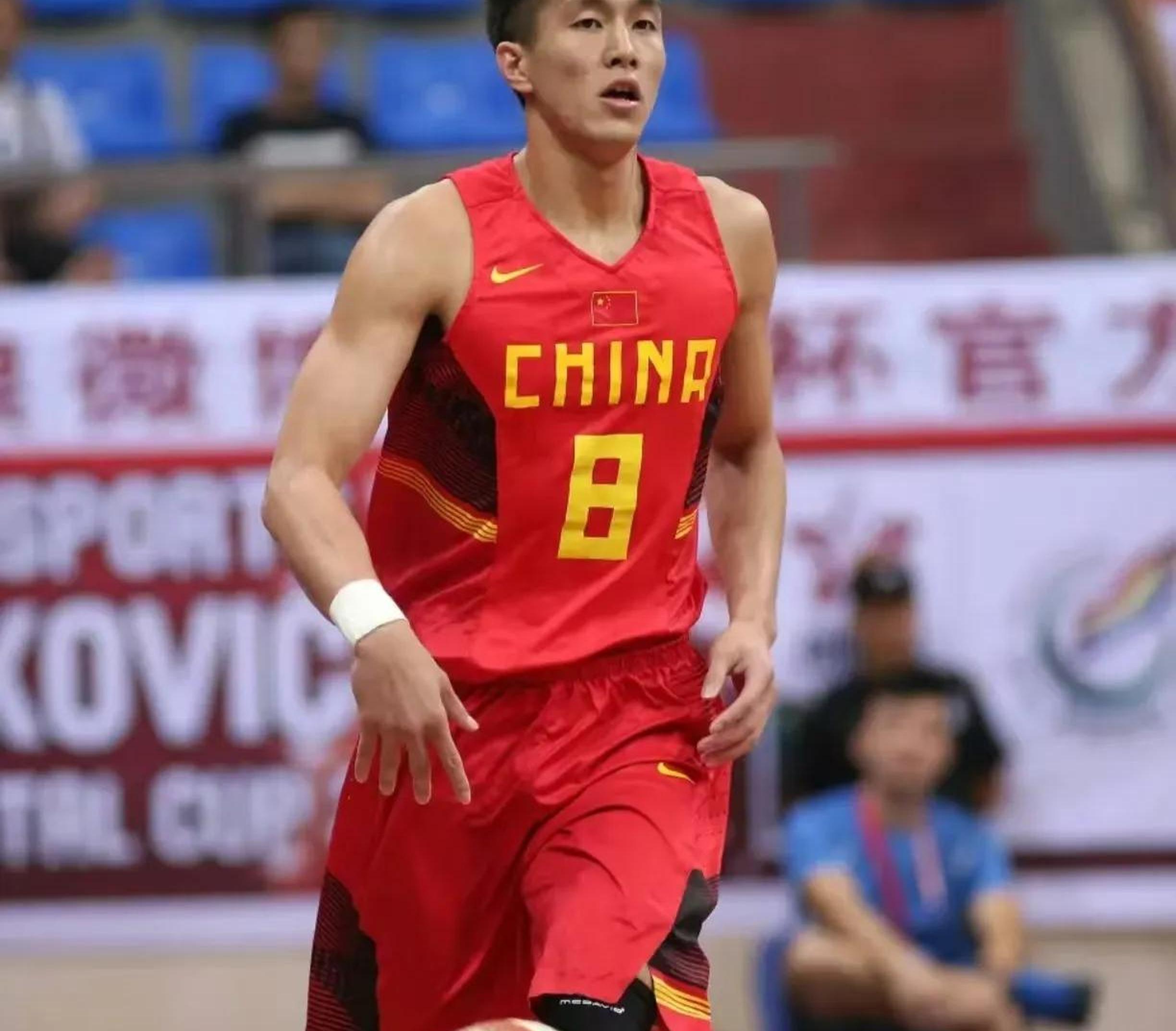 中国男篮CBA联赛30年发展史：从创办到壮大，演绎中国篮球传奇的简单介绍