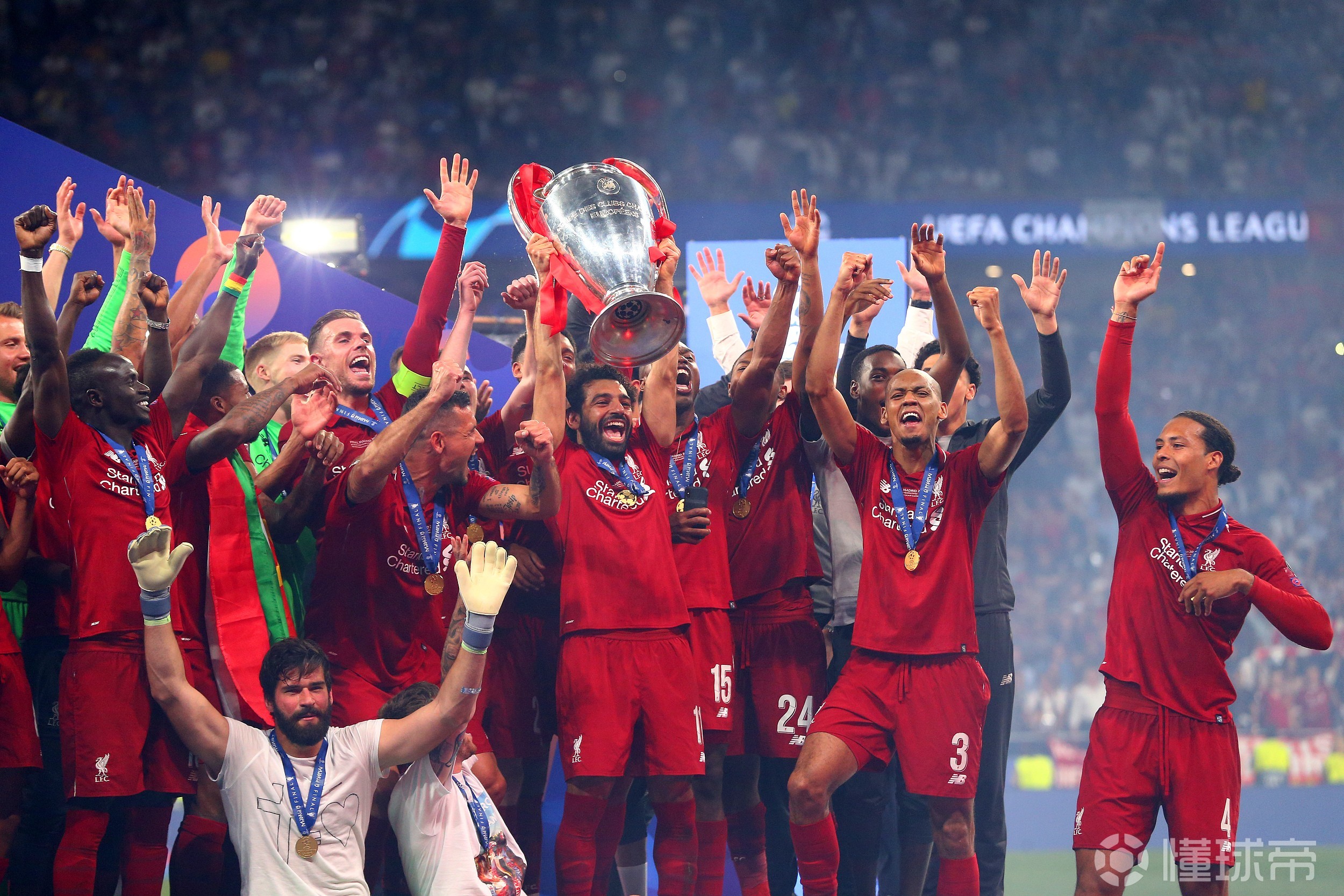 包含利物浦主场火力全开，大胜对手保持全胜战绩的词条