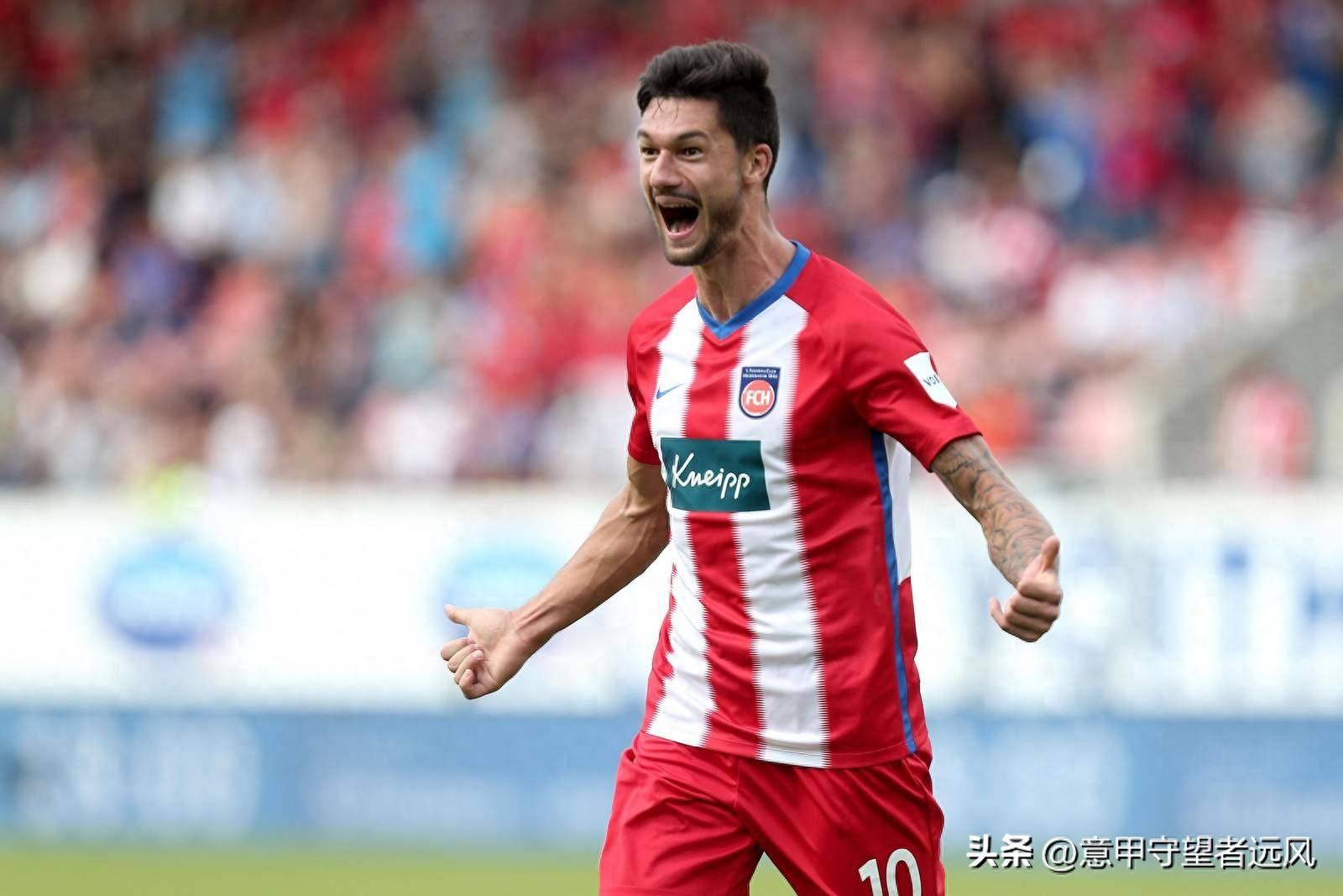 包含斯图加特球员表现亮眼引起关注的词条