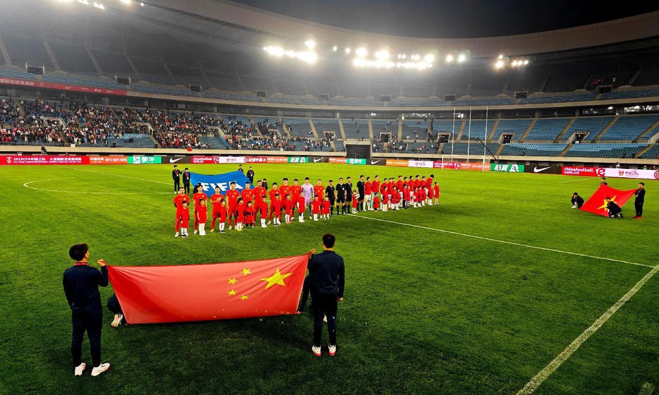 关于越南河内队员拼尽全力，获得胜利的信息