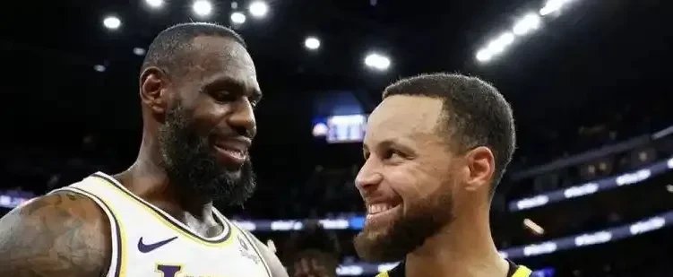 勇士逆转76人继续保持不败 勇士逆转76人继续保持不败