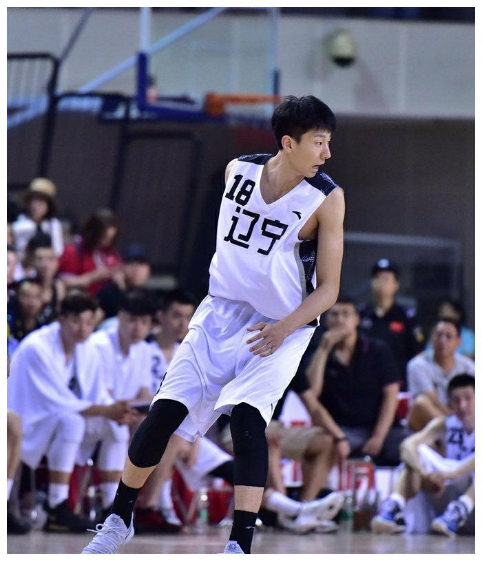 墨西哥篮球小将获得高中最有潜力奖的简单介绍 墨西哥篮球小将获得高中最有潜力奖的简单介绍