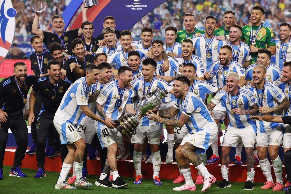 关于哥伦比亚队获胜,晋级欧洲杯四分之一决赛!的信息 关于哥伦比亚队获胜,晋级欧洲杯四分之一决赛!的信息