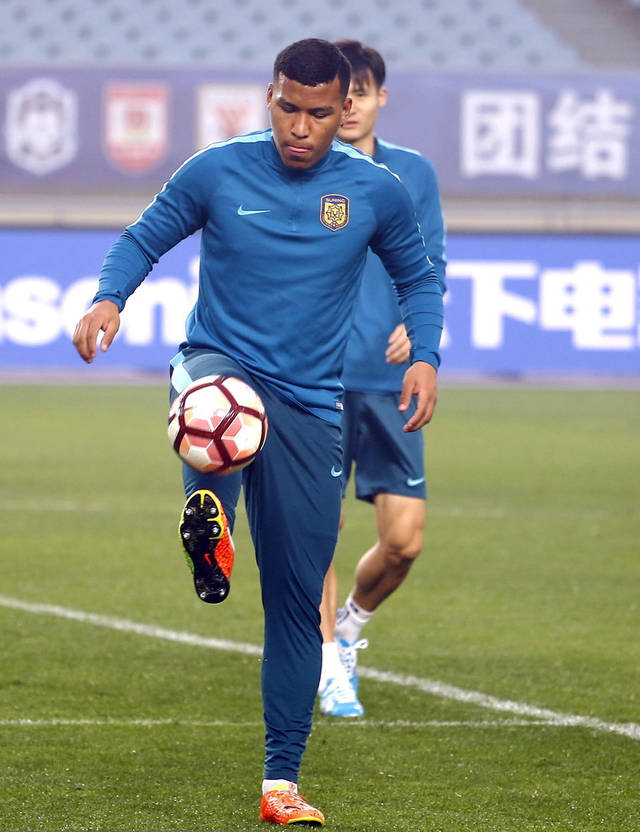 江苏苏宁主场晋级,实力雄厚引人注目的简单介绍 江苏苏宁主场晋级,实力雄厚引人注目的简单介绍